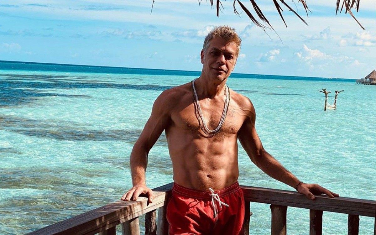 F&aacute;bio Assun&ccedil;&atilde;o e Ana Verena curtem lua de mel nas Maldivas - Reprodução de internet