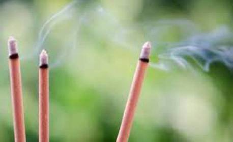 Veja como fazer simpatia para afastar pessoas falsas