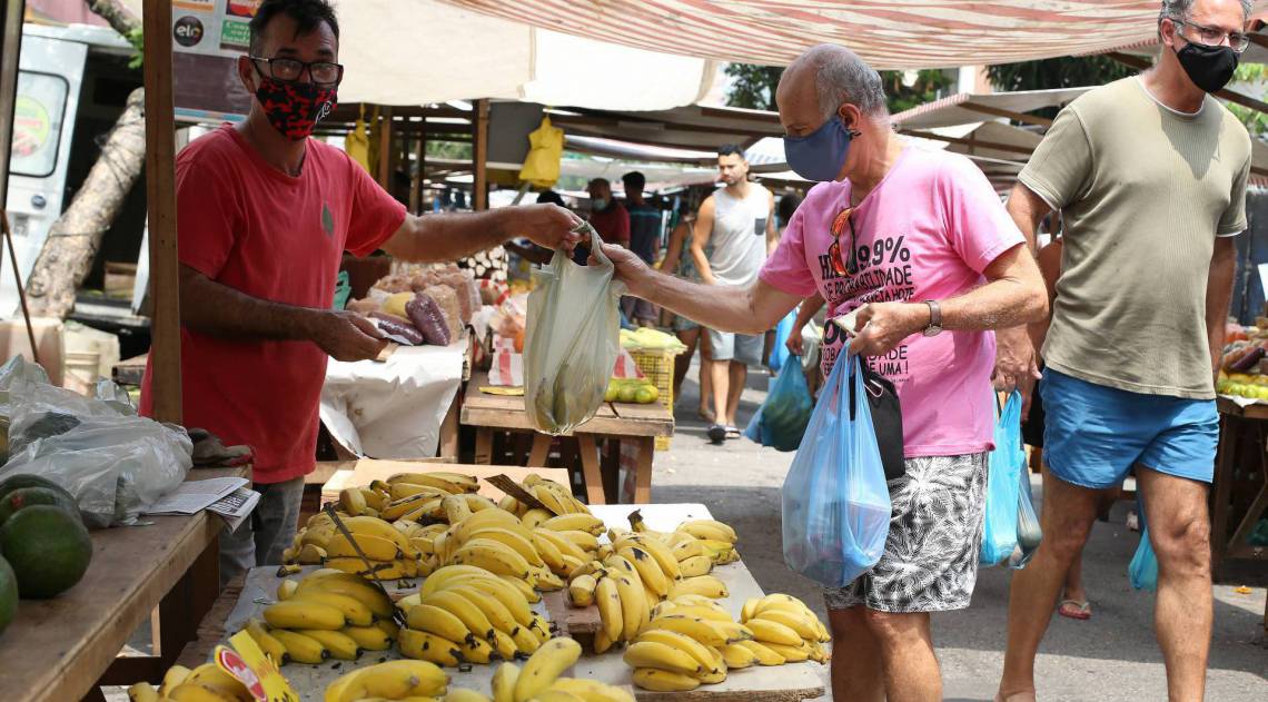 Livre de Vila Isabel - à preço de banana -