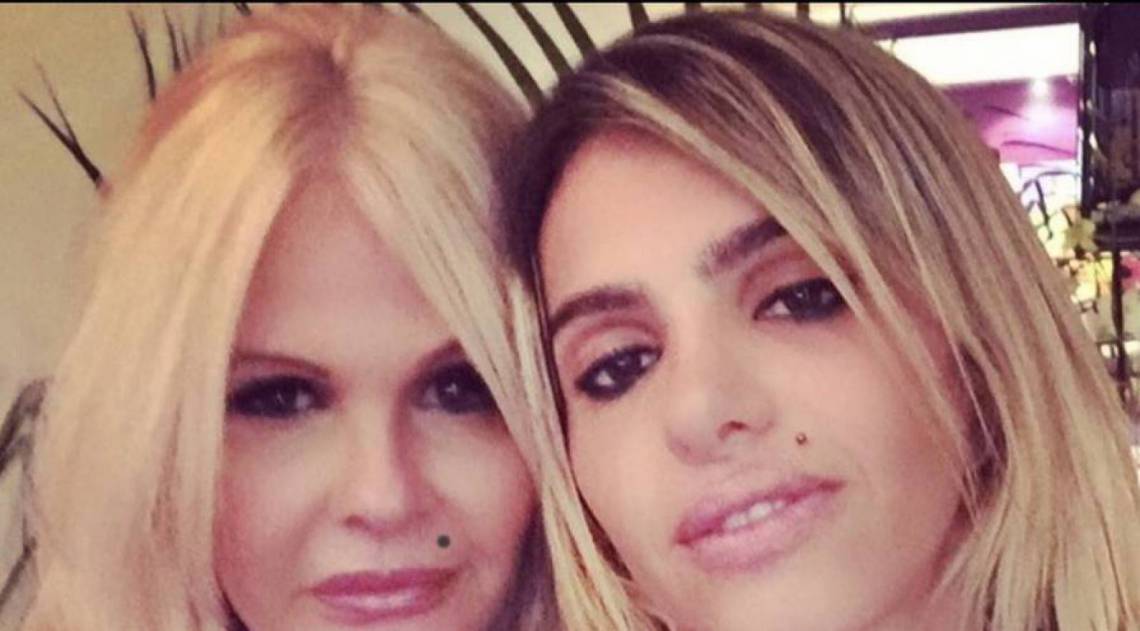 Cac&aacute; Werneck e Monique Evans namoraram por seis anos