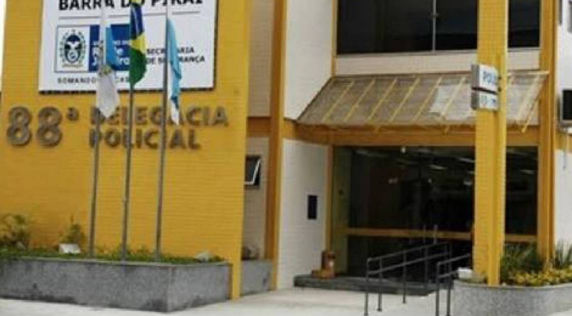 Policiais da delegacia de Barra do Piraí efetuaram a prisão - Divulgação