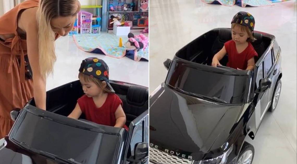 Zoe ganha carrinho el&eacute;trico - reprodução do instagram