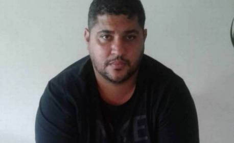 Foragido há quase um ano, André do Rap é intimado a pagar multa de R$ 2,4 milhões