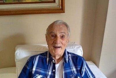 Seu Peru: Orlando Drummond recebe alta após dois meses de internação no Rio