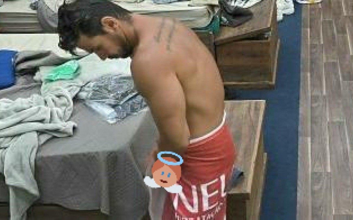 Mariano mostra demais em 'A Fazenda' - Reprodução de internet