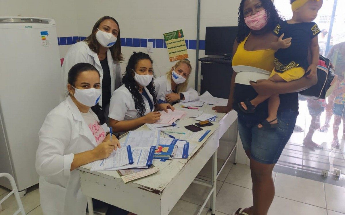 Dia D: Centenas de Meritienses compareceram aos postos de sa&uacute;de no s&aacute;bado (17) - Divulga&ccedil;&atilde;o/ PMSJM