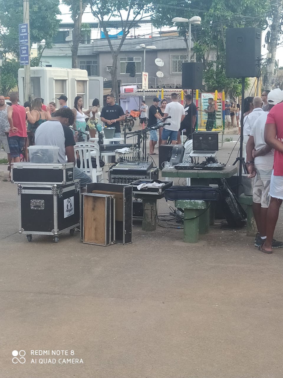 Prefeitura do Rio frustra show irregular em praça de Jacarepaguá