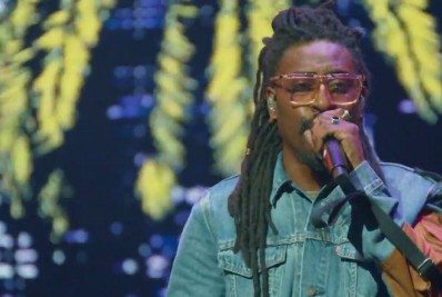 Vocalista do Pixote termina casamento de 12 anos