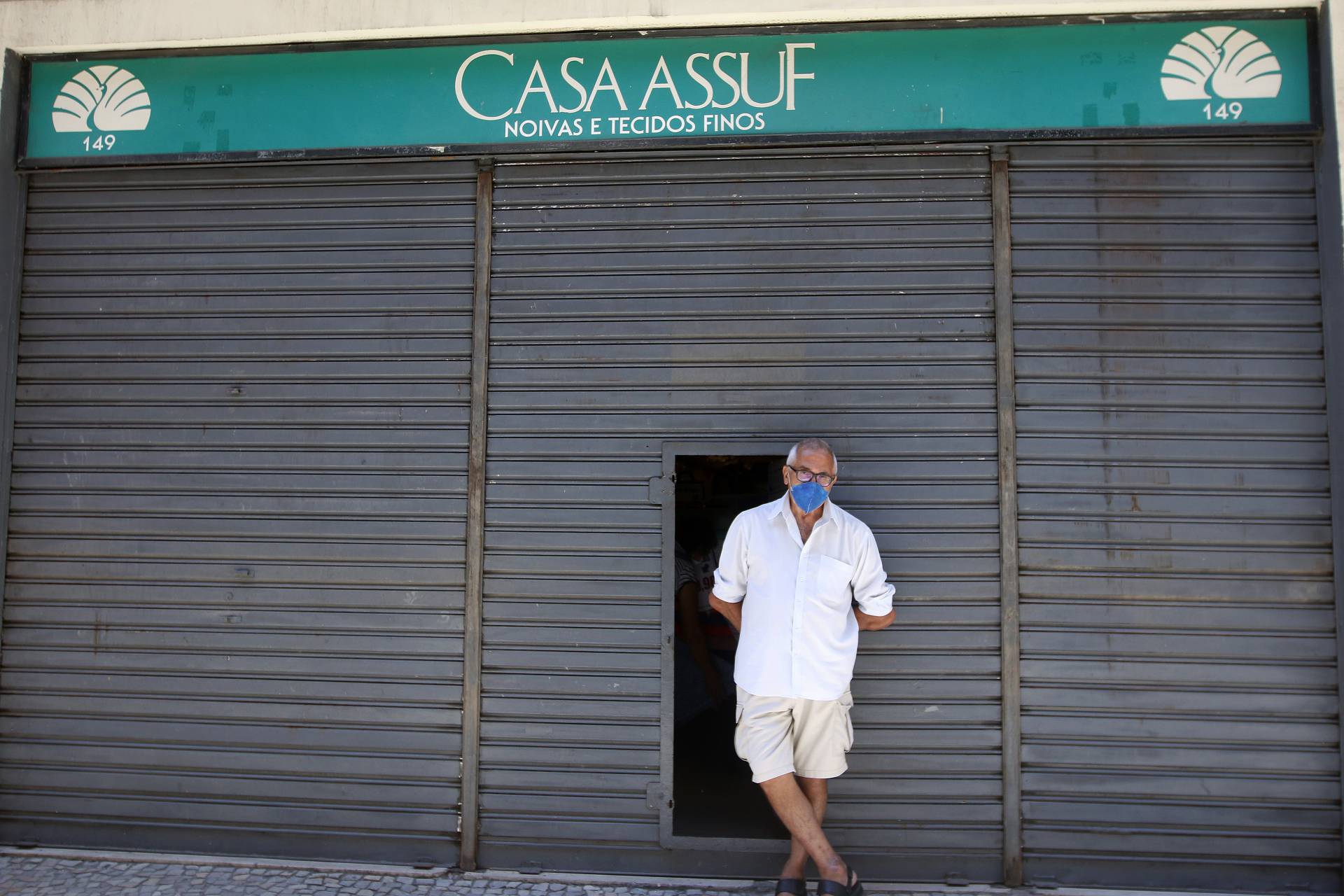 Rio de Janeiro - RJ  - 20/10/2020 - Geral -  Situaçao do comercio no centro do Rio - na foto, Sr. Jose Ramos, lojista na Rua do Ouvidor, centro do Rio - Foto Reginaldo Pimenta / Agencia O Dia - Reginaldo Pimenta / Agencia O Dia
