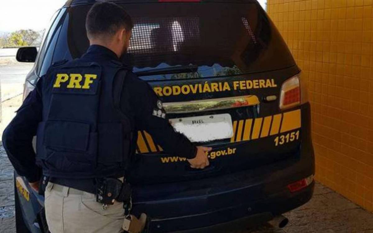 Pol&iacute;cia Civil e PRF fazem opera&ccedil;&atilde;o para prender traficantes que atuam no Rio e em S&atilde;o Paulo - Divulga&ccedil;&atilde;o PRF