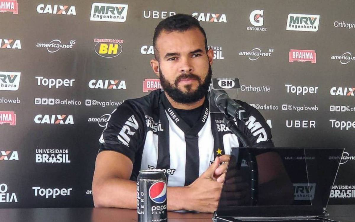 Jos&eacute; Welison est&aacute; regularizado e &agrave; disposi&ccedil;&atilde;o para enfrentar o Cear&aacute;, s&aacute;bado, no Nilton Santos  - Divulga&ccedil;&atilde;o / Atl&eacute;tico Mineiro