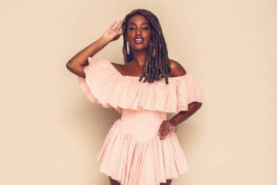 'Altas Horas' recebe Iza e Lázaro Ramos neste sábado