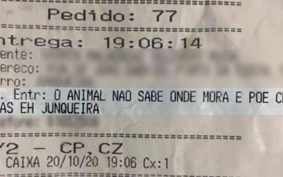 Cliente recebeu mensagem ofensiva em comanda de restaurante - Reprodução Facebook