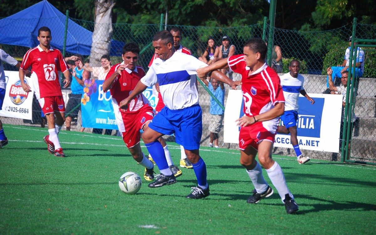 Craques que já jogaram pela Seleção Brasileira disputam campeonato na Barra da Tijuca - DivulgaÃ§Ã£o