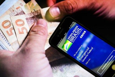 Governo anuncia prorrogação do auxílio emergencial por mais três meses