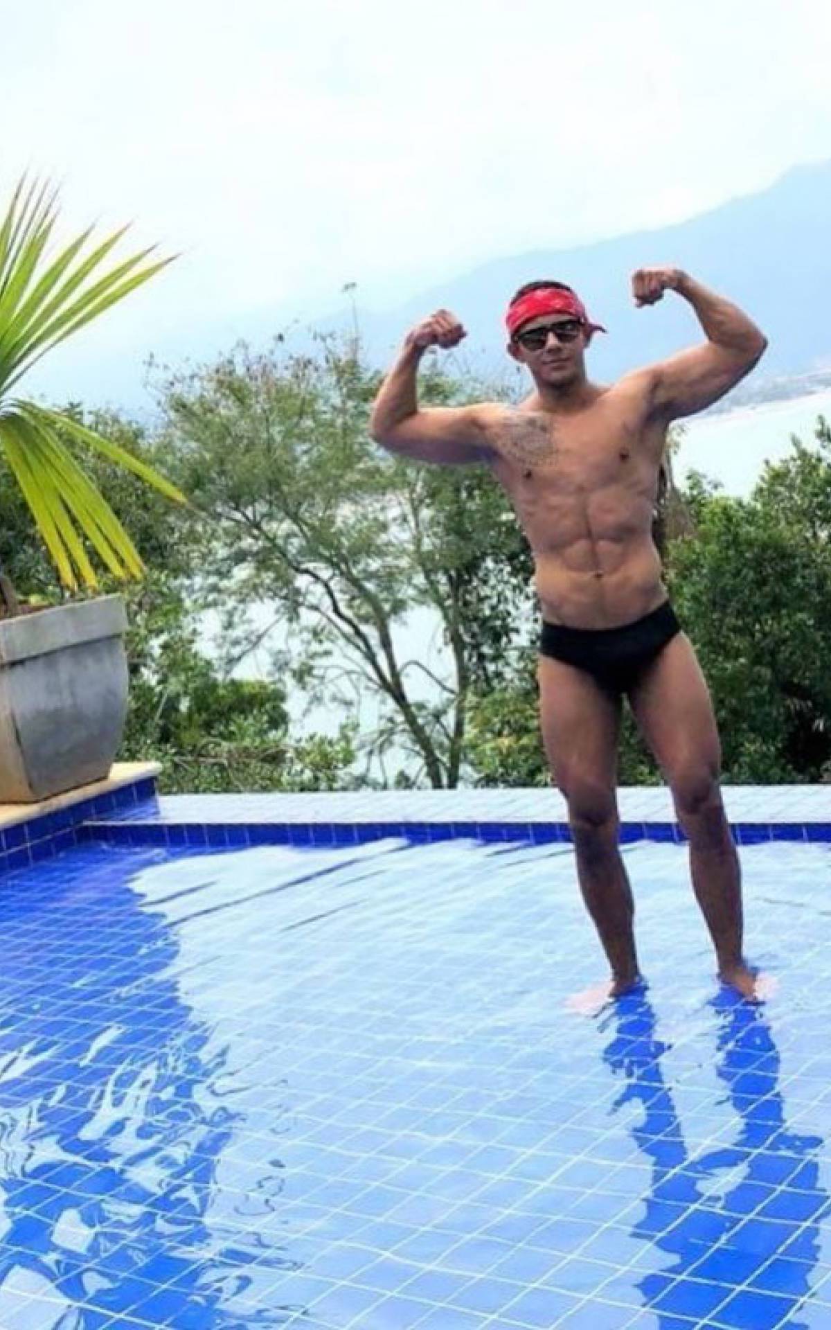 Ator pornô é preso por aplicar golpe 'boa noite, cinderela'