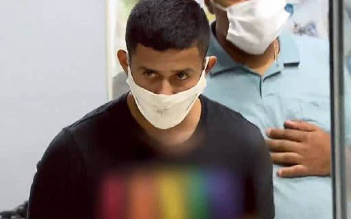 Ator porn&ocirc; &eacute; preso por aplicar golpe 'boa noite, cinderela'