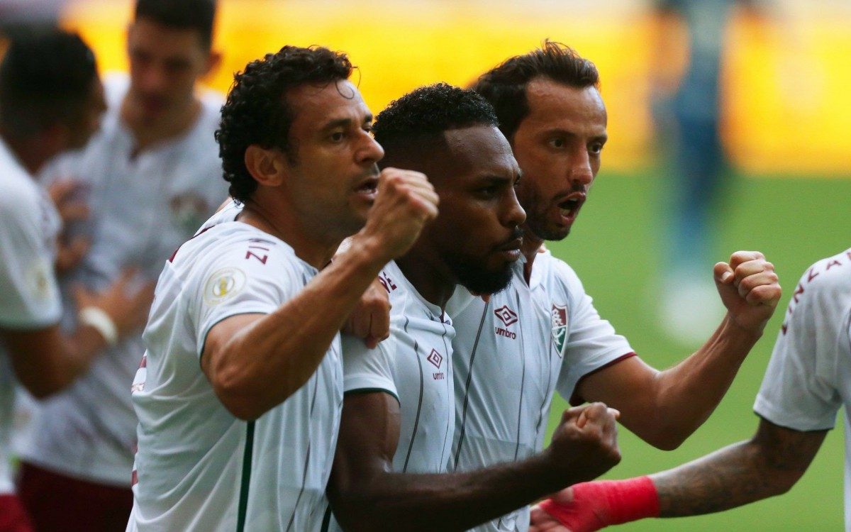 Fluminense x  Santos  - Campeonato Brasileiro -  Estádio Maracanã. Gol de Luccas Claro - Daniel Castelo Branco