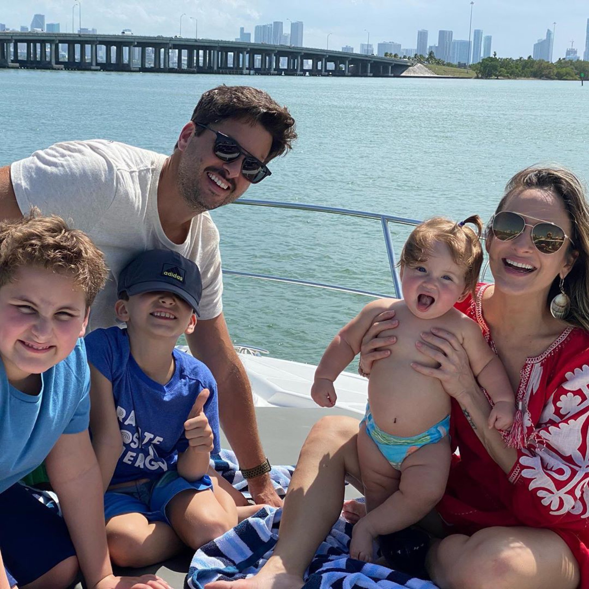 Claudia Leitte e família - Reprodução do Instagram