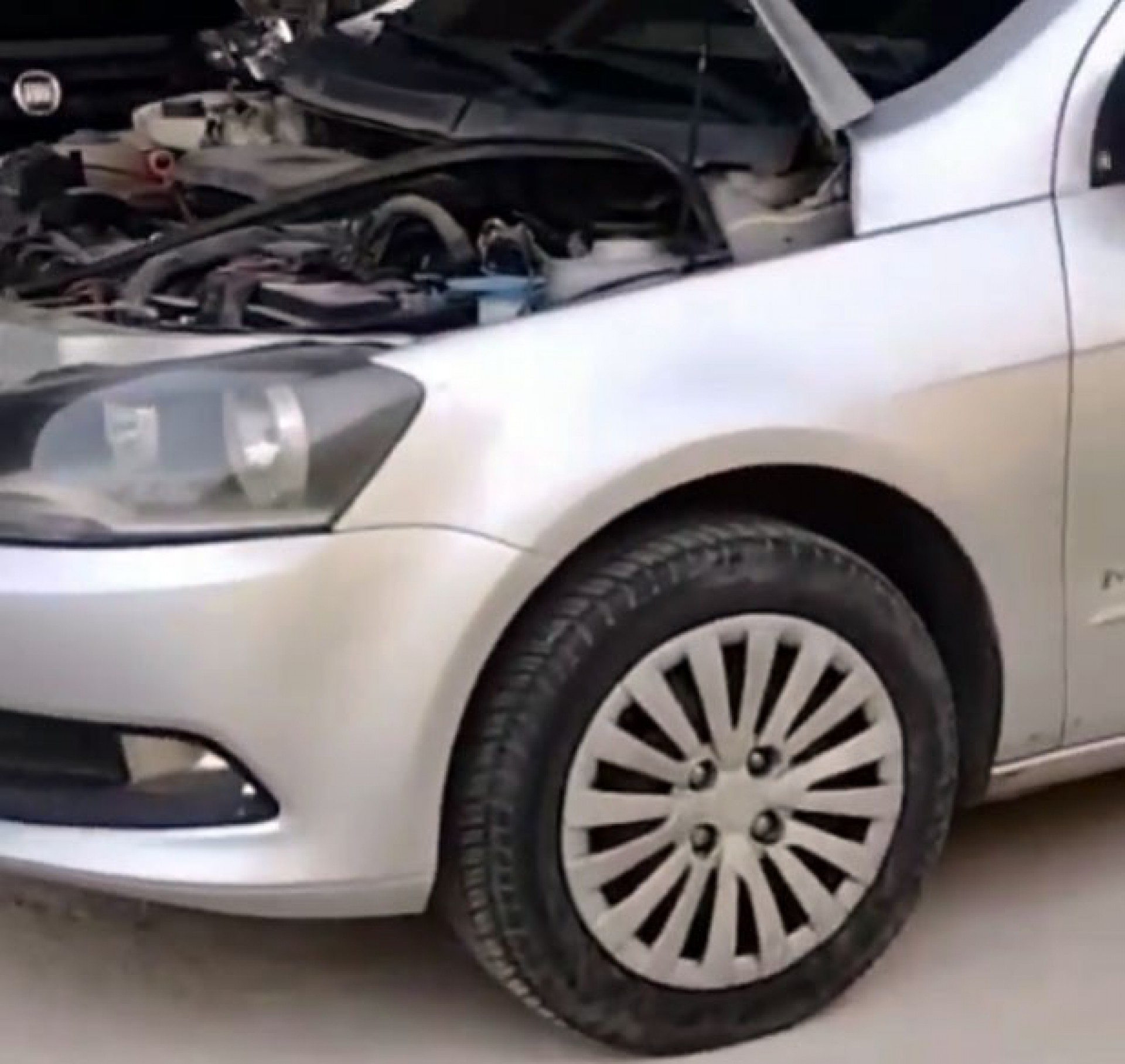 Sete carros foram apreendidos - Divulgação / Polícia Militar