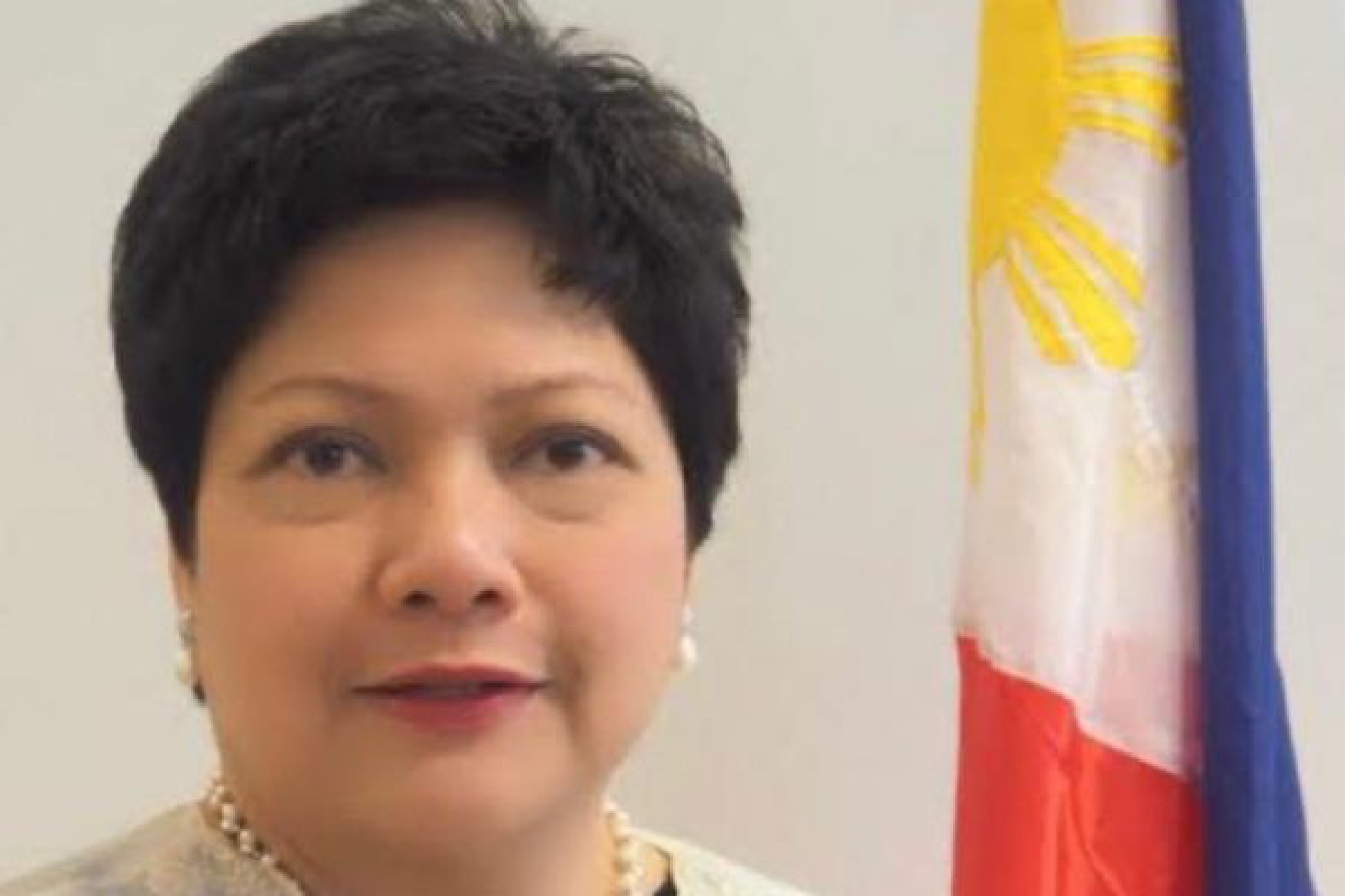 Embaixadora das Filipinas no Brasil, Marichu Mauro foi flagrada agredindo empregada - Divulgação