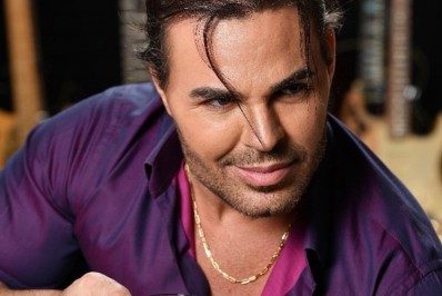 Arrependido, Eduardo Costa critica Bolsonaro