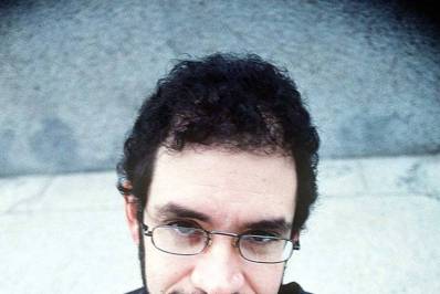 Morte de Renato Russo completa 25 anos nesta segunda-feira