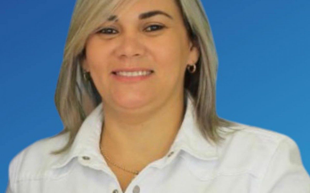 Renata Castro foi executada a tiros na manhã desta sexta-feira em Magé - Reprodução do Facebook 