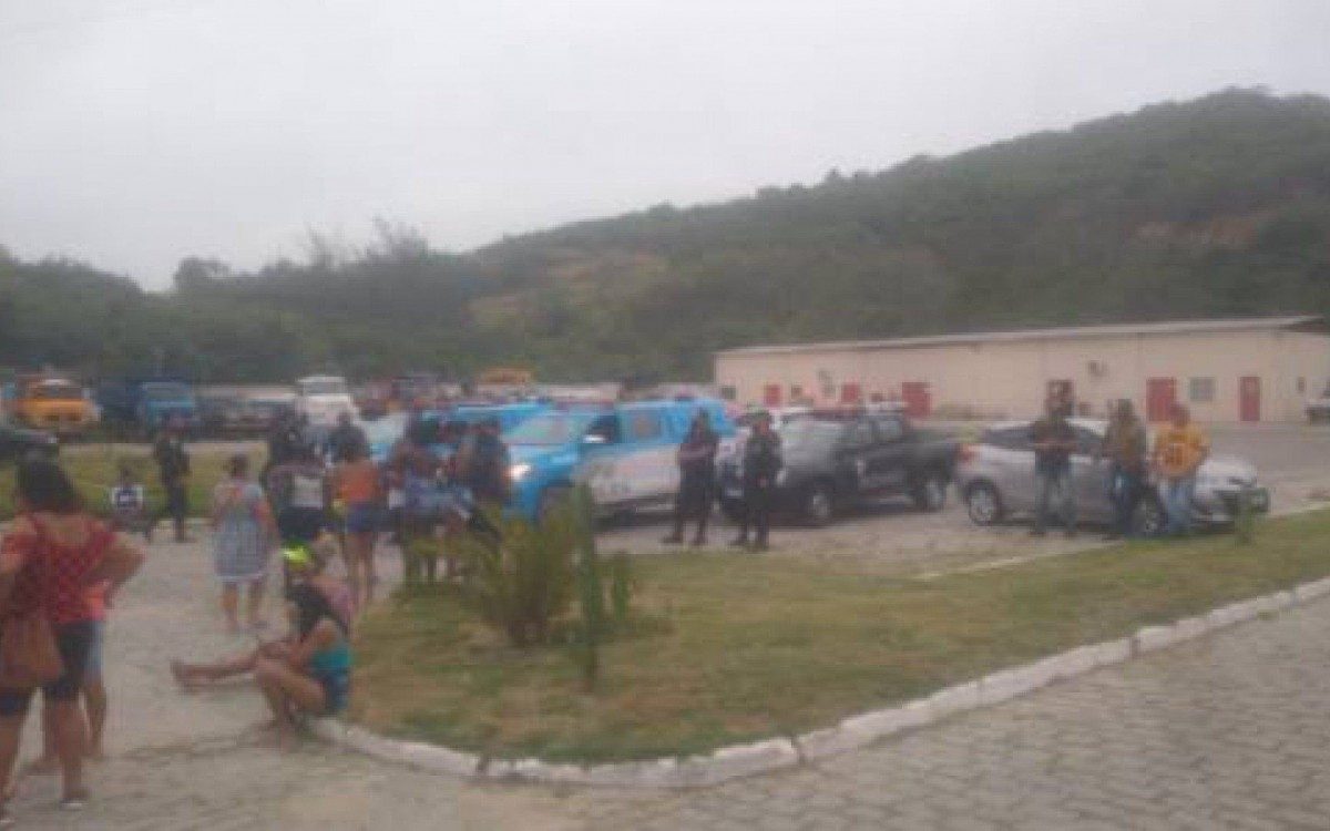 Comsercaf é invadida e depredada por manifestantes em Cabo Frio - Imagem de internet