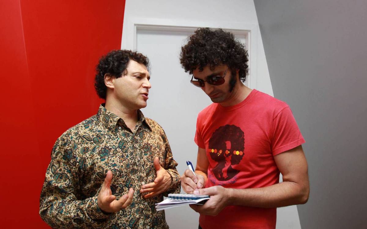 Leandro entrevistou Frejat para o livro