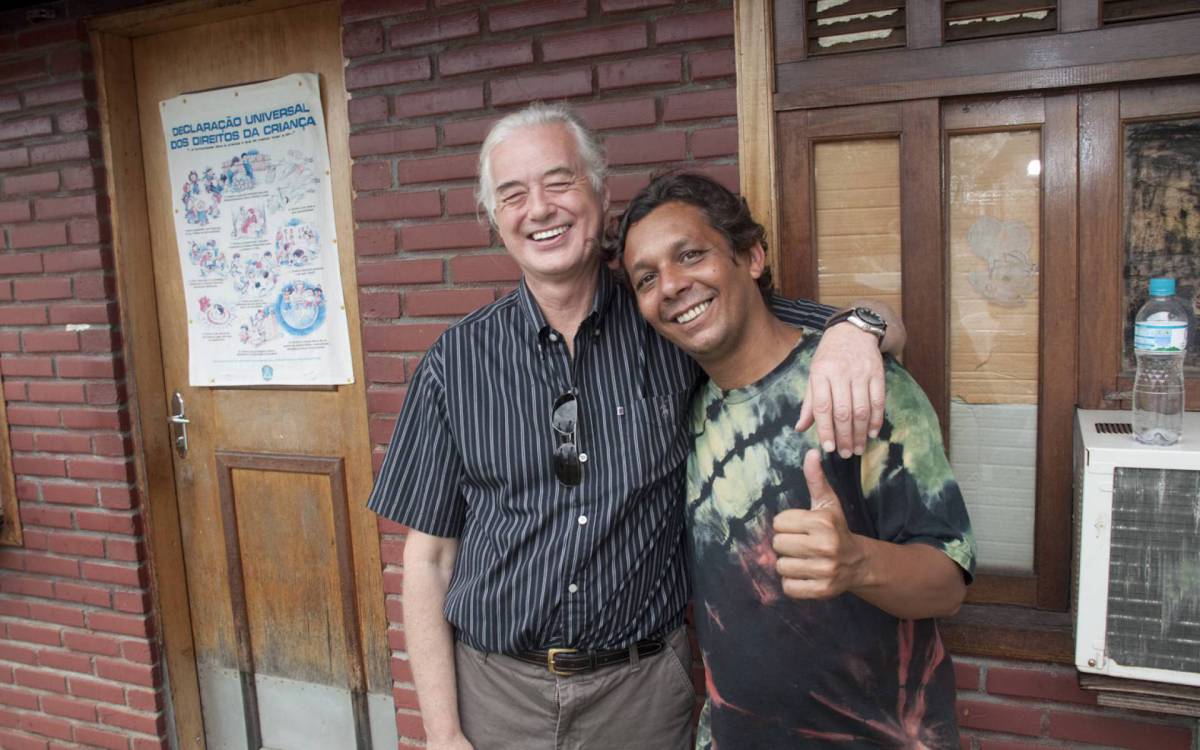 Presidente de fã-clube do Led Zeppelin com Jimmy Page