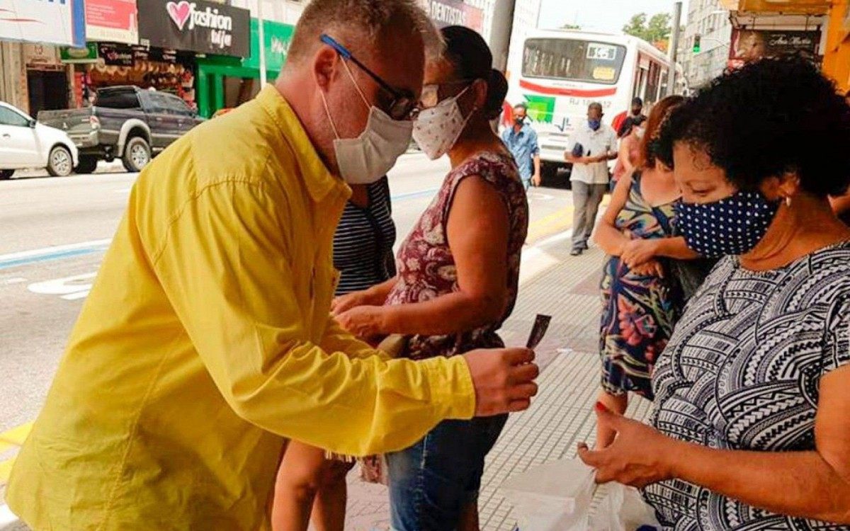 Benevenuto Santos caminhou também pela Amaral Peixoto - Divulgação