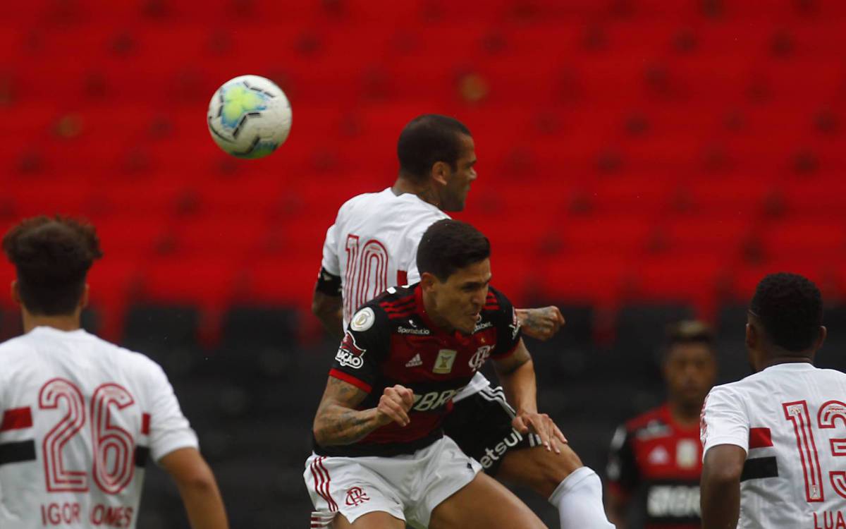 Rio de Janeiro - 01/11/2020 - Pedro do Flamengo durante partida contra a equipe do São Paulo no estadio do Maracana valido pelo Campeonato Brasileiro 2020. Foto: Luciano Belford/agencia O Dia