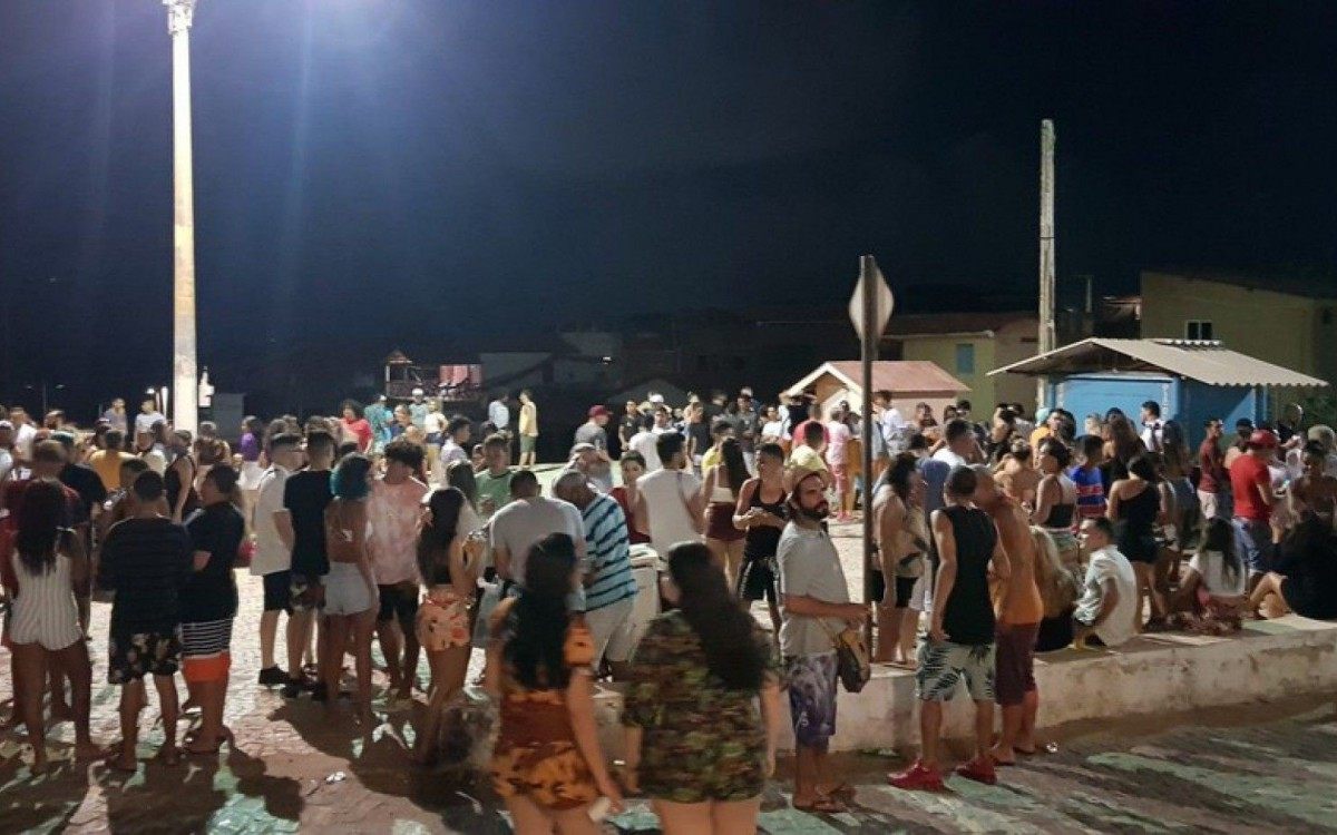 A formação de aglomerações no local tem sido frequentes desde a reabertura - Reprodução