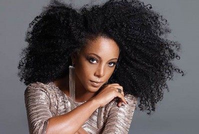 Negra Li sofre racismo em loja com filha e sobrinha menores de idade