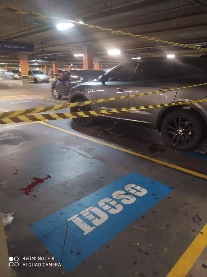 Homem atira contra esposa em estacionamento de shopping - Reprodução/Whatsapp O Dia