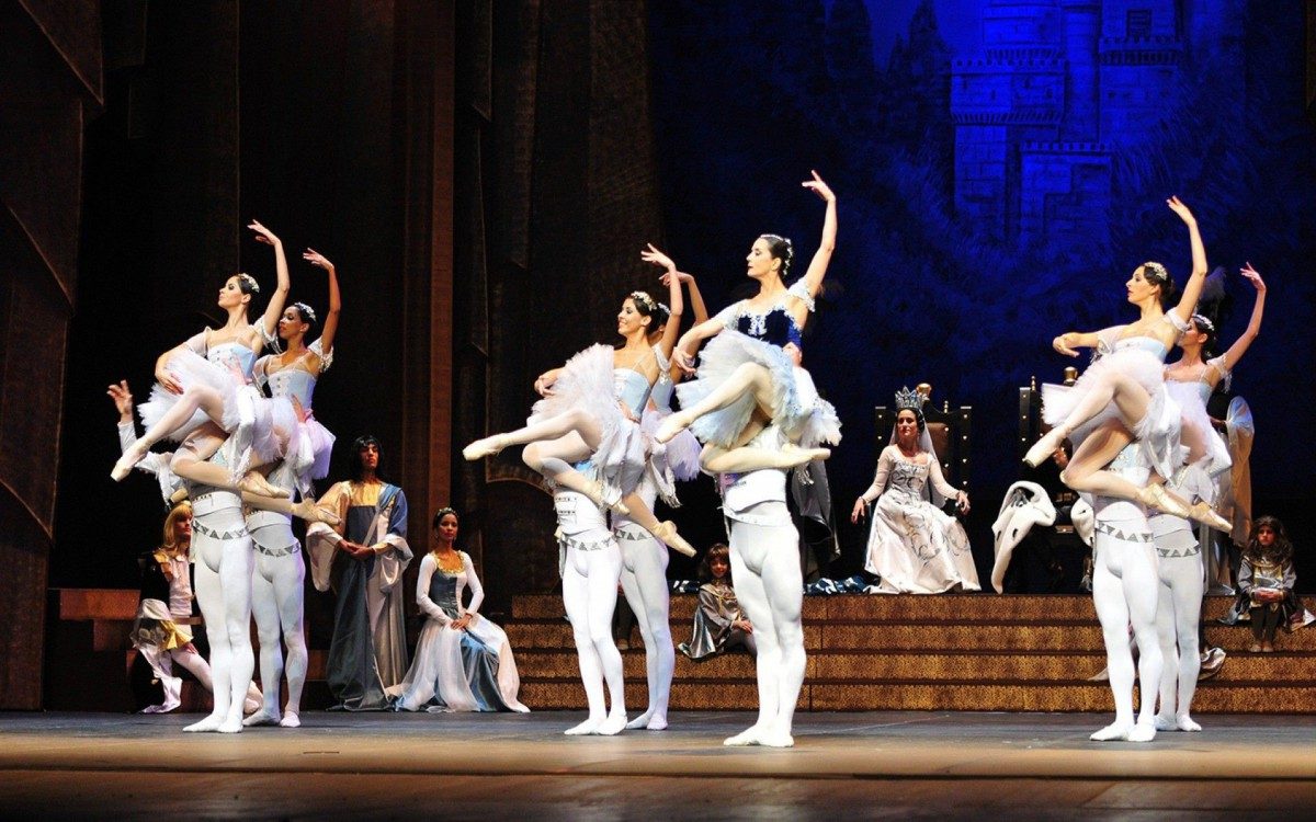 Escola de balé Bolshoi abre seleção on-line para novos alunos