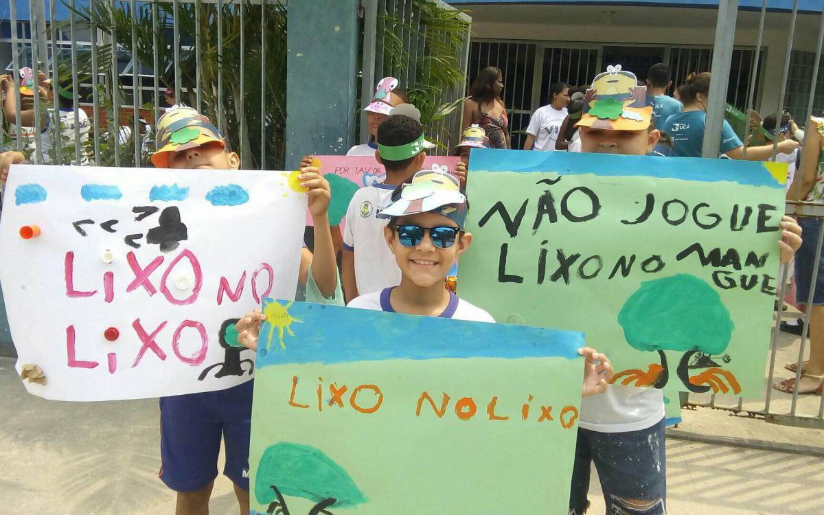 Unidade concorreu com 92 escolas municipais e 208 estaduais