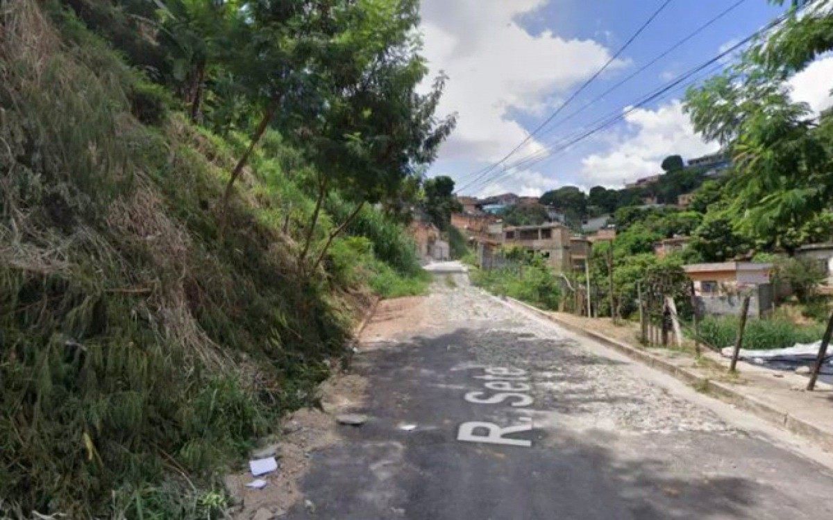 Crime aconteceu na esquina da rua Perimetral com rua Sete, no bairro Landi, em Belo Horizonte - Reprodução/google streetview