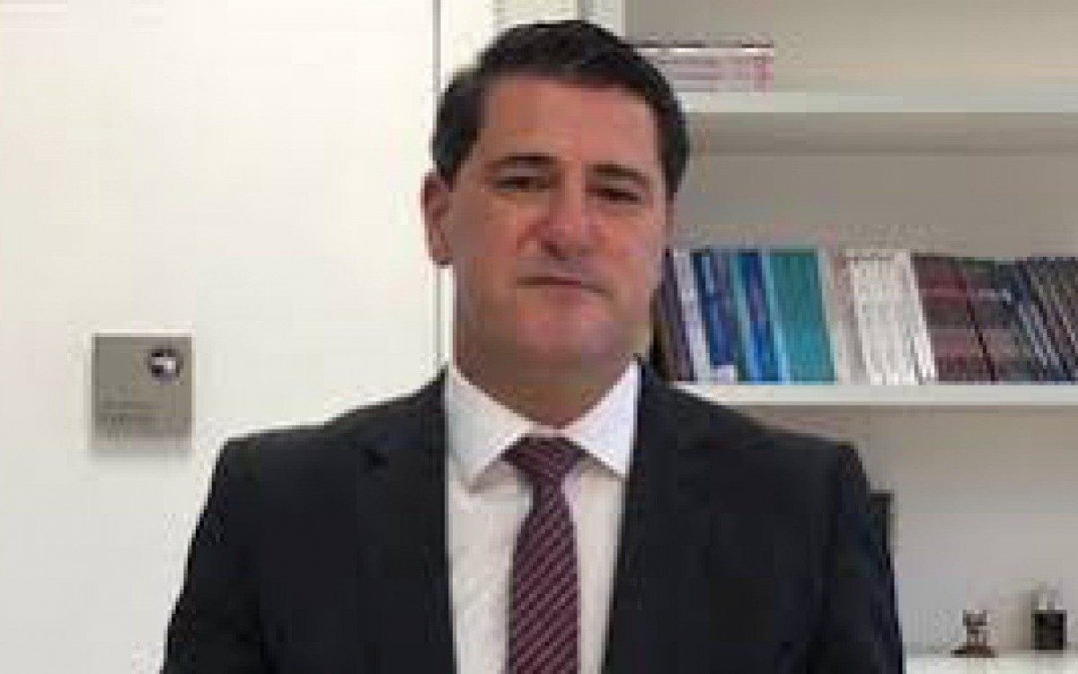 Juiz Rudson Marcos poder&aacute; ser investigado pela CNJ por conta de senten&ccedil;a favor&aacute;vel a "estupro culposo", que n&atilde;o est&aacute; previsto no C&oacute;digo Penal brasileiro