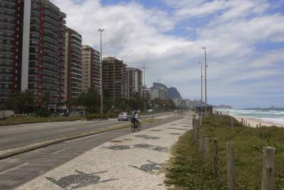 PM prende dois suspeitos de praticar roubos a pedestres na orla da Barra da Tijuca