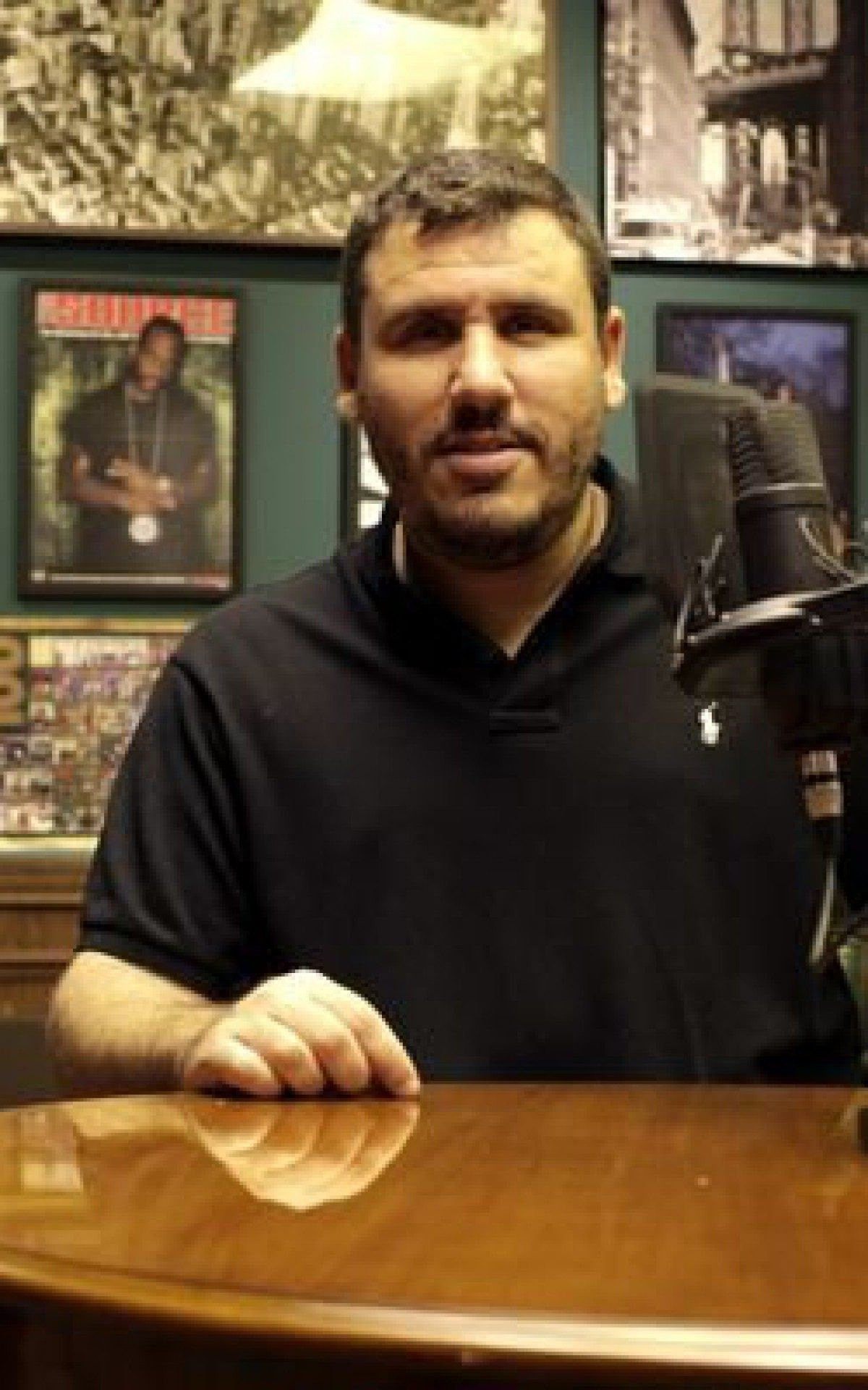 J&uacute;nior Coimbra, filho do ex-jogador Zico, entrevista celebridades no YouTube - Divulga&ccedil;&atilde;o