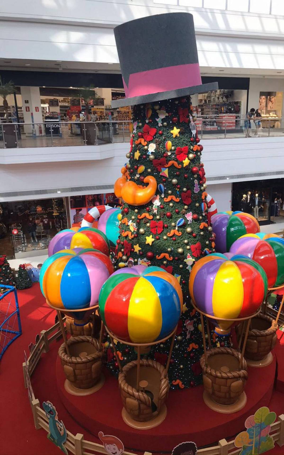 Natal especial para as crianças no Via Parque Shopping | Rio de Janeiro | O  Dia