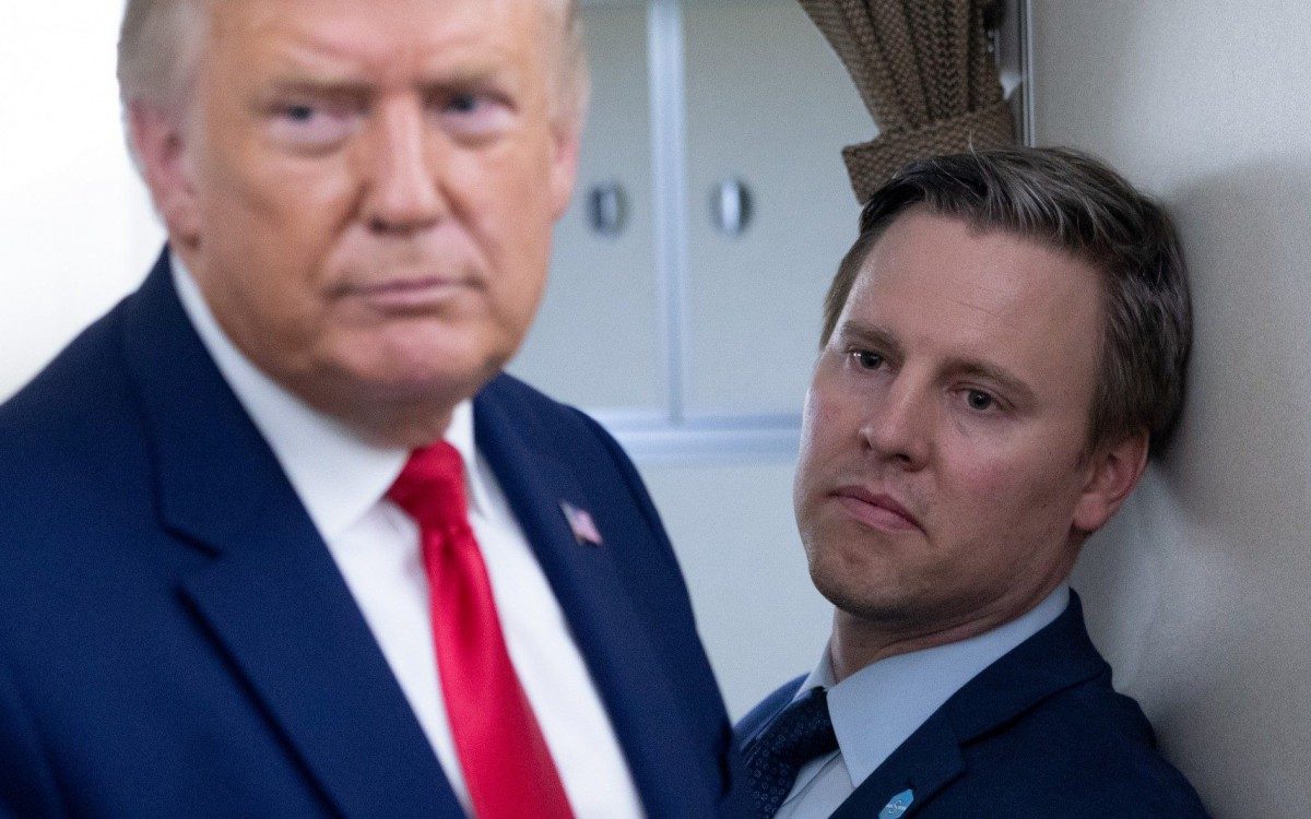 Donald Trump e seu chefe de campanha, Bill Stepien - AFP