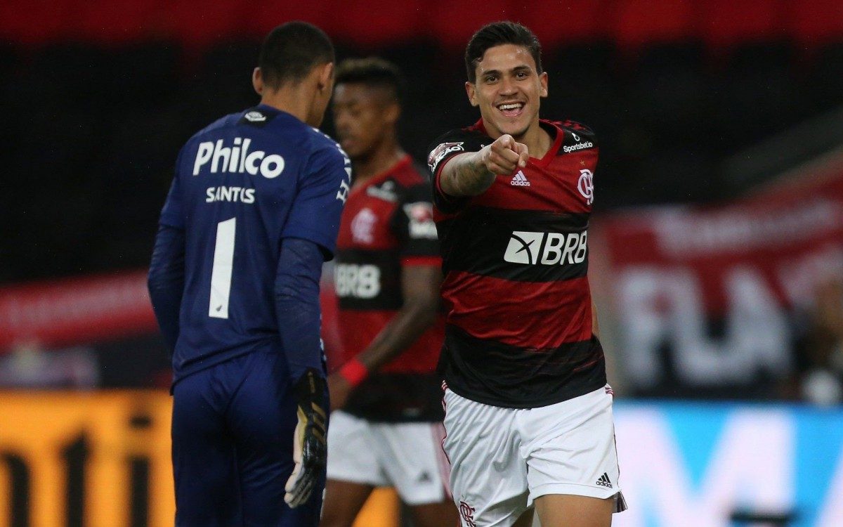 Flamengo x AthleticoPR jogo de volta pelas oitavas de final da Copa do Brasil no est&aacute;dio do Maracan&atilde;. O atacante Pedro comemora o segundo gol dele no jogo.