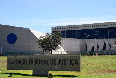 STJ concede habeas corpus para mulher presa por furtar miojo
