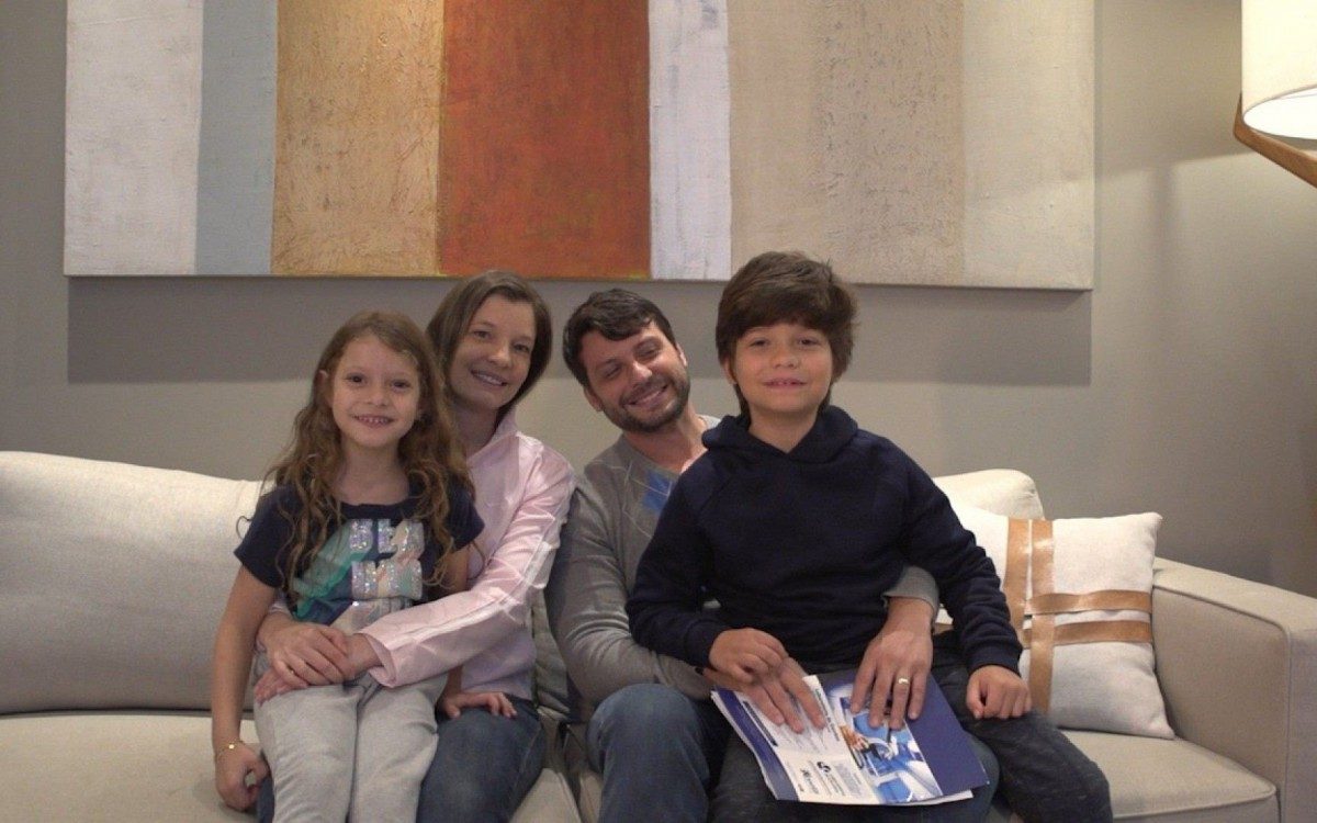 Prefeito Bernardo Rossi junto com sua família - Reprodução/Internet