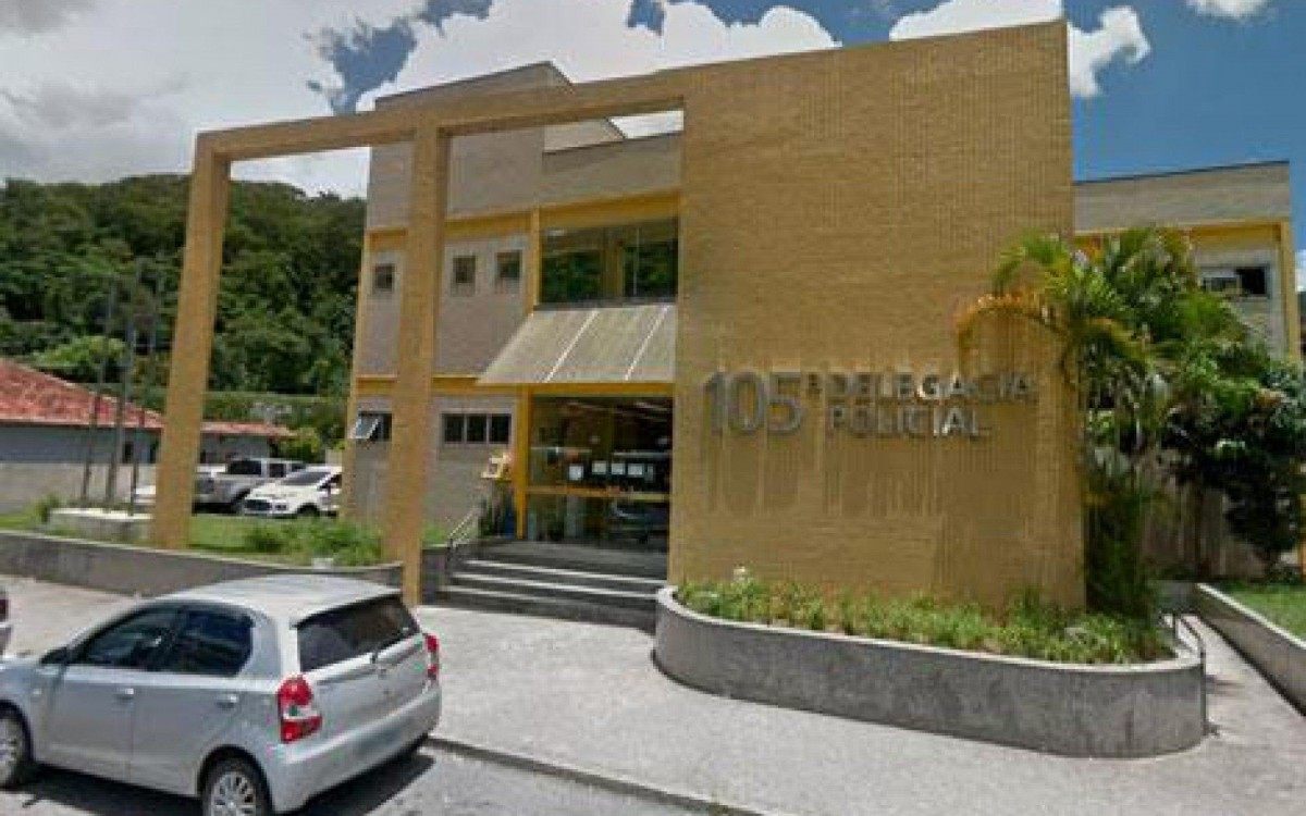Polícia Civil prende dois suspeitos de atearem fogo em mulher em Petrópolis - Reprodução