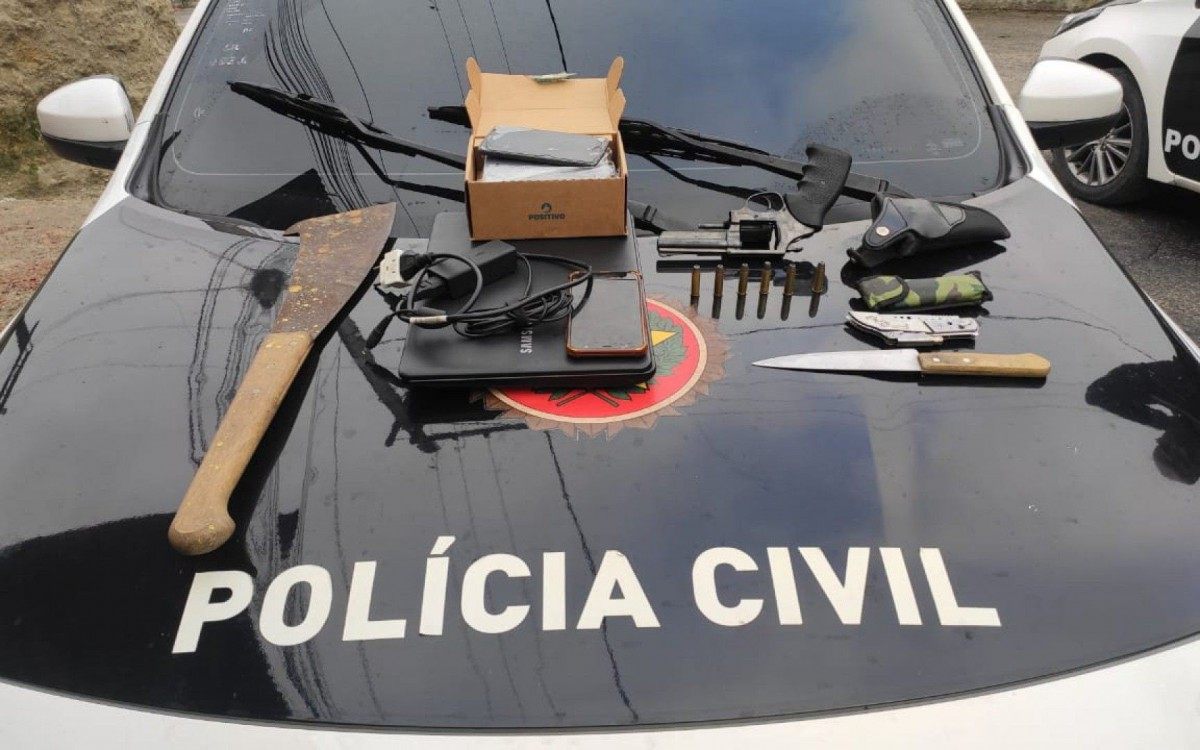 Polícia Civil e Ministério Público do Rio fazem operação contra a milícia de Magé - Daniel Castelo Branco / Agência O Dia