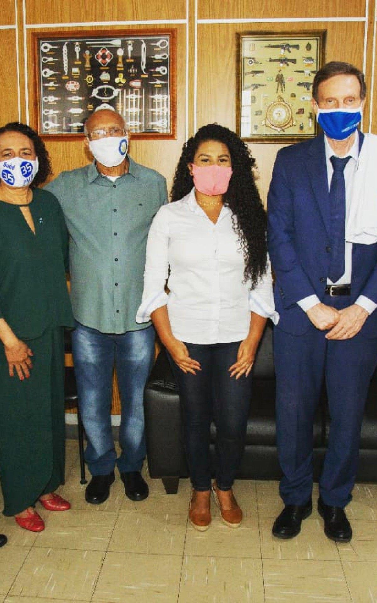 O evento contou com a presença de autoridades, do prefeito do município do Rio de Janeiro, Marcelo Crivella e da secretária de Cultura de Meriti.